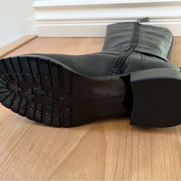 Donald J Pliner Black Waxy Calf Knee High Boot Size 6 New - Picture 5 of 5